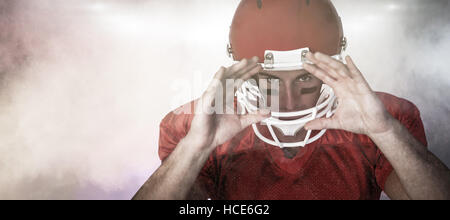 Zusammengesetztes Bild Porträt der Rugbyspieler gestikulieren Stockfoto