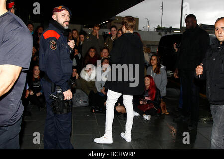 Justin Bieber bei der Ankunft am Flughafen Barcelona, Spanien.  23.11.2016 Stockfoto