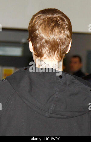 Justin Bieber bei der Ankunft am Flughafen Barcelona, Spanien.  23.11.2016 Stockfoto