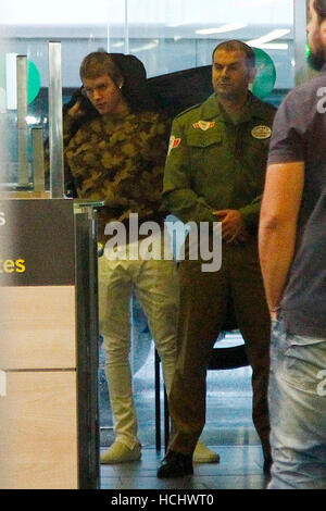 Justin Bieber bei der Ankunft am Flughafen Barcelona, Spanien.  23.11.2016 Stockfoto