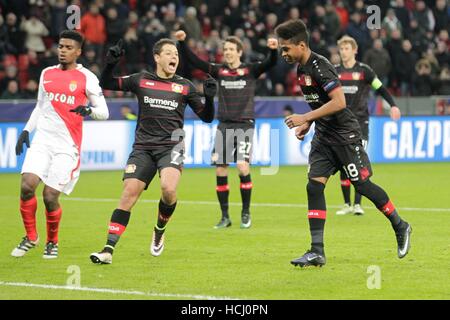 Leverkusen, Deutschland. 7. Dezember 2016. Célébration Ziel Wendell in der Champions League Gruppe E Bayer Leverkusen vs. AS Monaco im Bay Arena Leverkusen, Deutschland Stockfoto