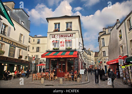 Wandern in den malerischen Gassen das Künstlerviertel Montmartre, Paris, Frankreich Stockfoto