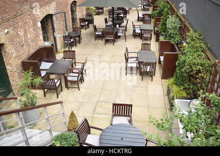 Restaurant im freien Bereich Aussicht vom 2. Stock Stockfoto