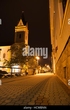 Hluboka nad Vltavou ist eine Stadt in der südböhmischen Region der Tschechischen Republik. Stockfoto