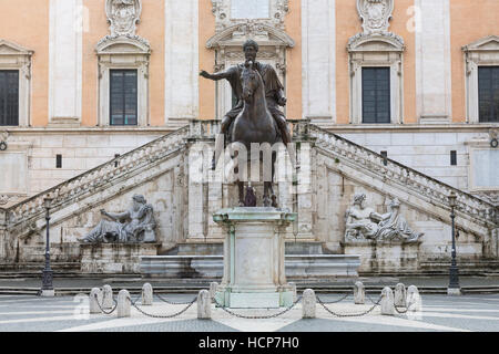 Reiterstandbild, Bronze Statue, Kaiser Marcus Aurelius, Capitol, Kapitol, Rom, Latium, Italien Stockfoto