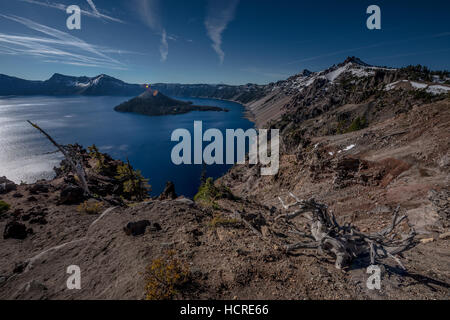 Crater Lake as seen from Merriam Point with wizard island The Watchman and Hillman Peak Stockfoto