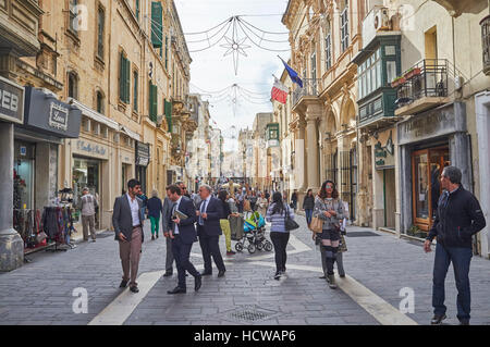 Straße Scenen in der Stadt von Valletta, Malta Stockfoto