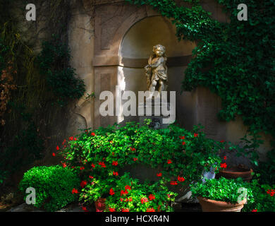 Amor-Statue Tuscany Stockfoto