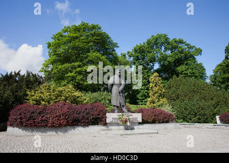 Marschall Józef Pilsudski-Denkmal auf dem Rapackiego Platz in Stadt Torun, Polen Stockfoto