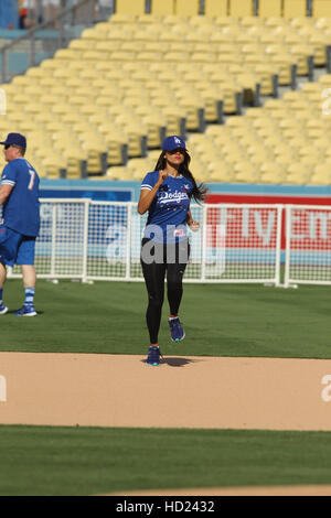 Samstag, 27. August 2016; Hollywood-Stars-Spiel nach dem Dodgers Spiel. Die Los Angeles Dodgers besiegte die Chicago Cubs mit dem Endstand von 3: 2 im Dodger Stadium in Los Angeles, Kalifornien.  Mitwirkende: Ezia Gonzalez wo: Los Angeles, California, Vereinigte Staat Stockfoto