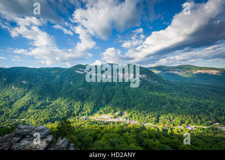 Blick vom Preikestolen, in Chimney Rock State Park, North Carolina. Stockfoto