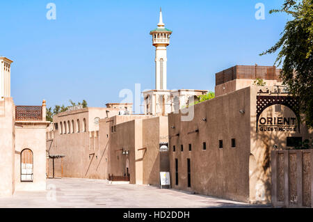 Dubai, Vereinigte Arabische Emirate - 6. Januar 2012: Ansicht von Al Bastakiya historischen Viertel. Ist eine ansprechende Nachbarschaft voller Kaufmanns-Häuser. Stockfoto