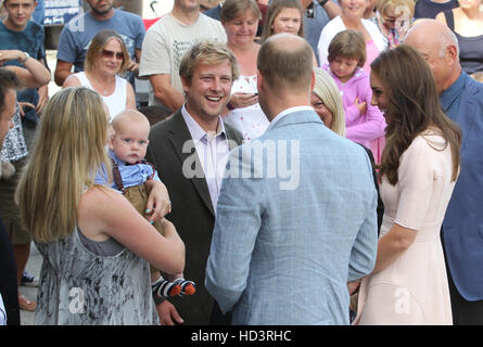 Der Herzog und die Herzogin von Cambridge besuchen Healeys Cornish Cyder Farm, ein blühendes lokalen Cornish Geschäft feiert sein 30-jähriges Bestehen mit: Catherine Middleton, Herzogin von Cambridge, Kate Middleton, Prinz William Where: Truro, Cornwall, United Ki Stockfoto