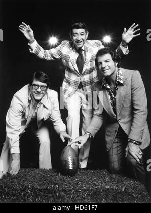 Monday Night Countdown host Suzy Kolber, from left, sits on the ESPN set  with analysts Steve Young, Trent Dilfer and Ray Lewis prior to an NFL  football game between the Cleveland Browns