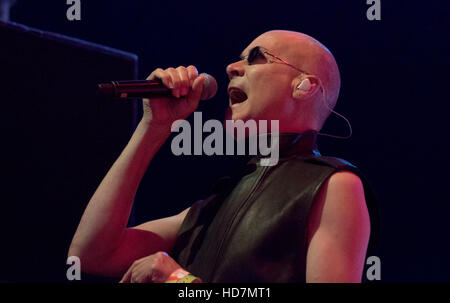 The Human League beim Bestival Featuring: The Human League, Philip Oakey Where: Newport Isle Of Wight, Großbritannien: 11 September 2016 Stockfoto