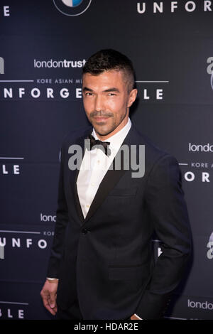 Beverly Hills, Kalifornien, USA. 10. Dezember 2016. Ian Anthony Dale kommt zu unvergesslichen Gala 10. Dezember 2016 in Beverly Hilton, Beverly Hills, Kalifornien. Bildnachweis: Das Foto Zugang/Alamy Live-Nachrichten Stockfoto