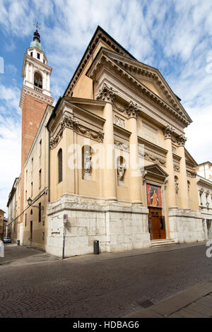 Kirche San Filippo Neri entlang Corso Andrea Palladio, Vicenza, Italien. Stockfoto