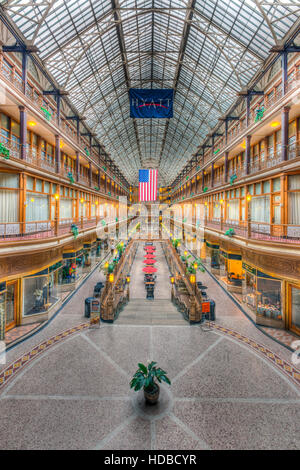 Die historischen Arcade, ein Wahrzeichen Einkaufs- und merkantilen Center in Cleveland, Ohio. Stockfoto