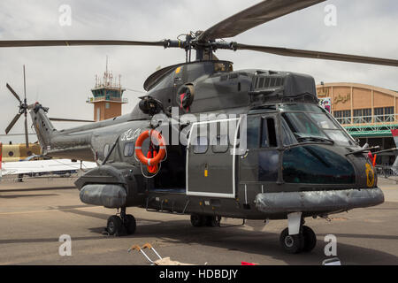 Royal Marokkanische Gendarmerie Aérospatiale SA-330H Puma Hubschrauber auf der Marrakesch Air Show 2016 ausgestellt Stockfoto