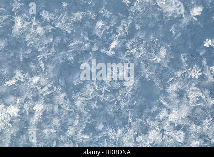 Oberfläche von frischem Schnee im Winter, Makroaufnahme Stockfoto