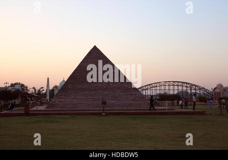 Die Nachbildung der Pyramiden von Ägypten Stockfoto