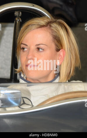 Susie Wolff (geborene Stoddart) ist eine pensionierte britische Rennfahrerin, verheiratet mit Toto Wolff, Geschäftsführerin des Mercedes F1-Teams. Weiblich Stockfoto