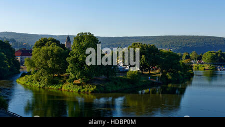 Hann. Münden: Kreuzung von Werra (links) und den Fluss Fluss Fulda zur Weser, Weserbergland, Niedersachsen, Deutschland Stockfoto