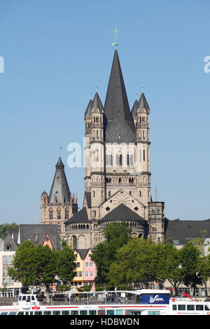 Groß St. Martin Kirche, Köln, Nordrhein-Westfalen, Deutschland Stockfoto