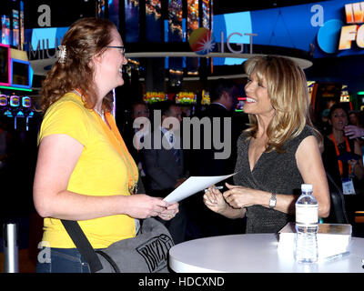 Vanna White erhält die Schlüssel der Stadt von Las Vegasat G2E zu Ehren der IGT Wheel of Fortune Slots 20. Jubiläum mit: Vanna White wo: Las Vegas, Nevada, Vereinigte Staaten, wann: 27 September 2016 Stockfoto