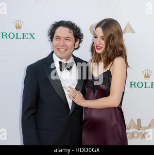 Los Angeles Philharmonic 2016/17 Opening Night Gala: Gershwin und the Jazz Age bei Walt Disney Concert Hall mit: Gustavo Dudamel wo: Los Angeles, California, Vereinigte Staaten von Amerika bei: 27 September 2016 Stockfoto