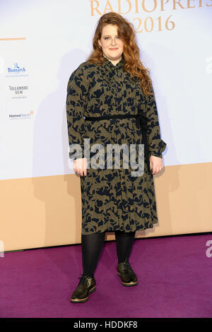 Deutscher Radiopreis 2016 (German Radio Award 2016) um Schuppen 52 - Ankünfte Featuring: Frances Where: Hamburg, Deutschland: 6. Oktober 2016 Stockfoto