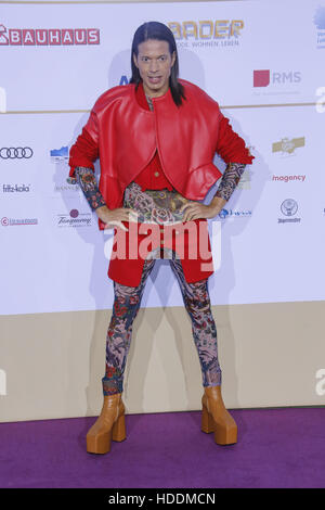 Prominenten Besuch Deutscher Radiopreis 2016 im Schuppen 52 Featuring: Jorge Gonzalez Where: Hamburg, Deutschland: 7. Oktober 2016 Stockfoto