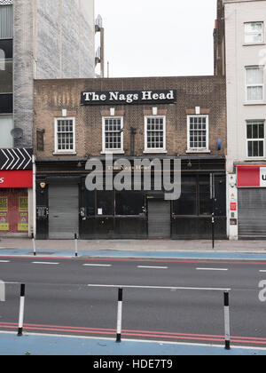 Die Nag Kopf Gastwirtschaft auf Whitechapel High Street im Londoner East End Stockfoto