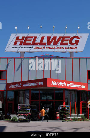 Hellweg Baumarkt, An der Ostbahn, Friedrichshain, Berlin, Deutschland Stockfoto