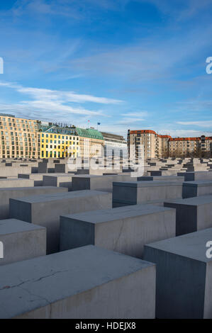 Das Denkmal für die ermordeten Juden Europas (auch bekannt als das Holocaust-Mahnmal) in Berlin, Deutschland Stockfoto