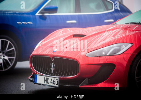 Roter Maserati Ghibli Stockfoto