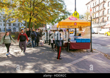 Greenmarket Lebensmittelmarkt, Upper West Side, Manhattan, New York City, Vereinigte Staaten von Amerika. Stockfoto