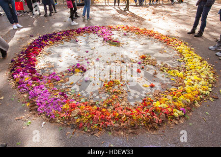 John Lennon Memorial Mosaik Erdbeere Felder, New York City, Vereinigte Staaten von Amerika. Stockfoto