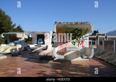 Luminy verlassene Schwimmbad in Marseille Stockfoto