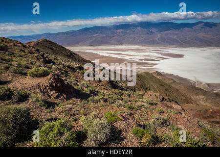 Badwater Basin von Dantes View, Death Valley Nationalpark, Death Valley, Kalifornien Stockfoto