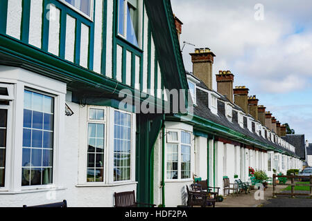 Hamilton Terrace, eine Reihe von Reihenhäusern Baujahr 1895 im Dorf Lamlash, Isle of Arran. Stockfoto