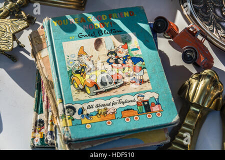 Du bist ein guter Freund, Noddy! von Enid Blyton, zum Verkauf auf einem Flohmarkt in London, England, UK Stockfoto