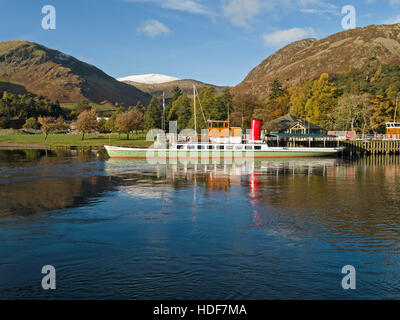 "Herrin vom See", "Ullswater teamer' Fähre günstig in Glenridding Pier am Ullswater, Lake District, Cumbria, England, UK. Stockfoto