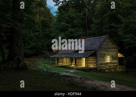 Noah "Bud" Ogle Place war ein Gehöft befindet sich in den Great Smoky Mountains Sevier County, im US-Bundesstaat Tennessee. Gebaut in den späten 188 Stockfoto