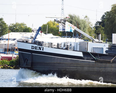 Deni (Schiff, 1960) ENI 02312365 Op Het Amsterdam-Rijn kanaal pic2 Stockfoto