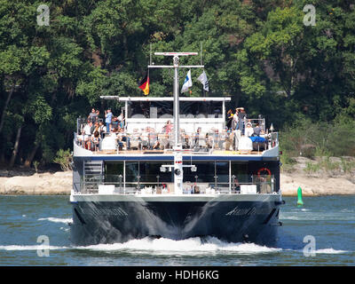 Avalon Tranquility II (Schiff, 2015) am Rhein in der Nähe von Oberwesel pic2 Stockfoto