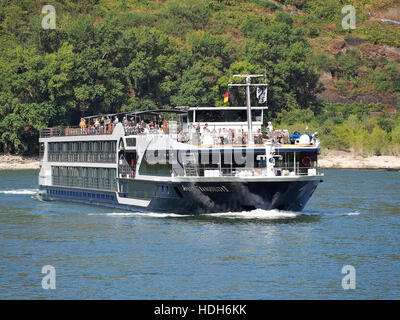 Avalon Tranquility II (Schiff, 2015) am Rhein in der Nähe von Oberwesel pic4 Stockfoto