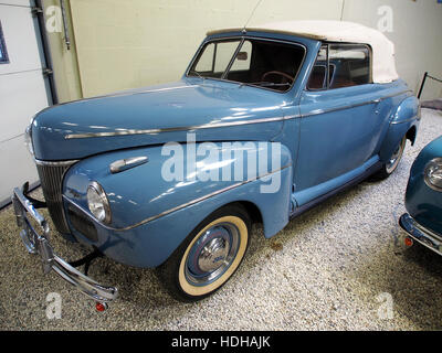 1941 Ford 76 Club Cabriolet pic12 Stockfoto