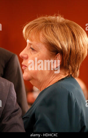 BKin Angela Merkel - Treffen der dt. Bundeskanzlerin Mit Den Ministerpraesidenten der Laender, Bundeskanzleramt, 8. Dezember 2016, Berlin. Stockfoto