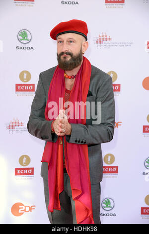 ECHO Klassik Award 2016 im Konzerthaus am Gendarmenmarkt. -Ankunft Mitwirkende: Ralf Pleger wo: Berlin, Deutschland bei: 9. Oktober 2016 Stockfoto